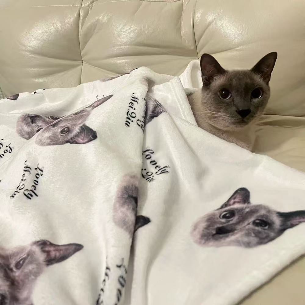 🐾 Custom Pet Blankets – Wrap Yourself in Love